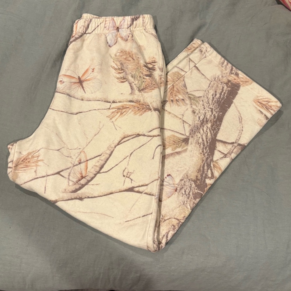Dairy Boy Butterfly Camo Print Sweatpants